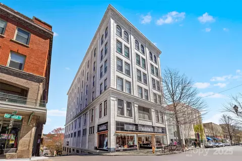 84 Walnut 203 St #203, Asheville, NC 28801