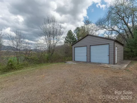 Exterior - 197 Caring Place Loop, Clyde, NC 28721 photo 5 of 5