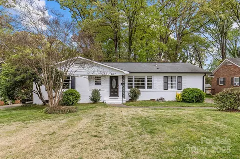 6127 Rosecrest Dr, Charlotte, NC 28210
