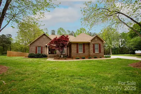 115 Stumpy Creek Rd, Mooresville, NC 28117