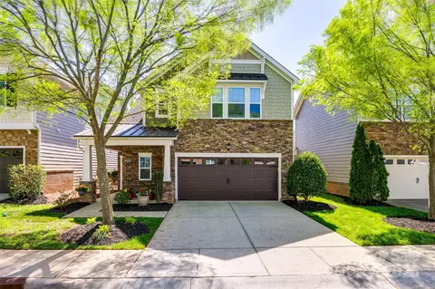 6024 Glenmore Garden Dr, Charlotte, NC 28270