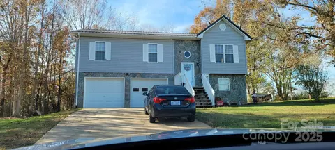 4721 Petra Mill Rd, Granite Falls, NC 28630