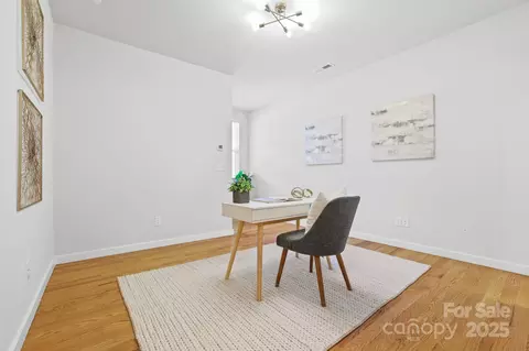 921 E 36th St, Charlotte, NC 28205 photo 22