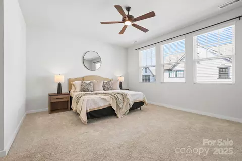 921 E 36th St, Charlotte, NC 28205 photo 15