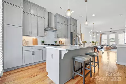 921 E 36th St, Charlotte, NC 28205 photo 7