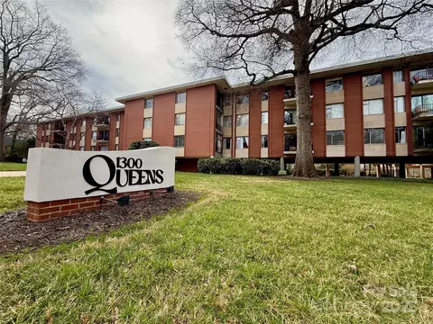 1300 Queens 210 Rd #210, Charlotte, NC 28207