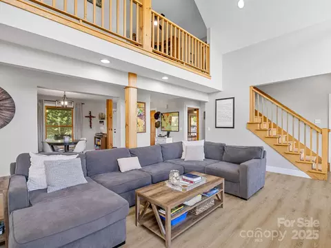 Living - 205 Arlys Ln, Tryon, NC 28782 photo 2 of 3