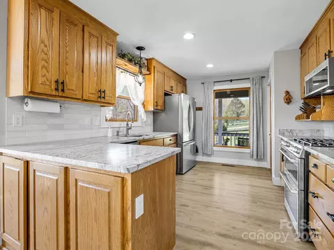 Kitchen - 205 Arlys Ln, Tryon, NC 28782 photo 1 of 4