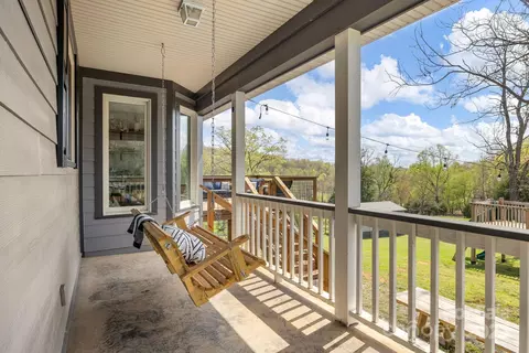 Exterior - 205 Arlys Ln, Tryon, NC 28782 photo 5 of 12