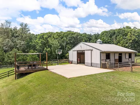 Other - 205 Arlys Ln, Tryon, NC 28782 photo 3 of 7