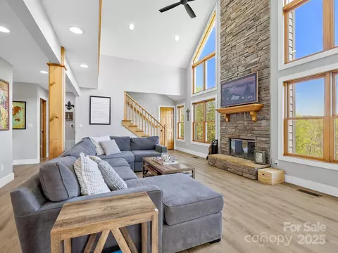Living - 205 Arlys Ln, Tryon, NC 28782 photo 1 of 3