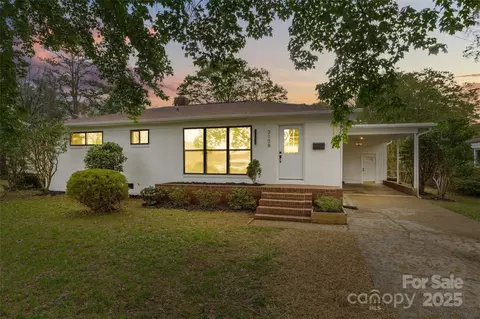 3108 Anne St, Charlotte, NC 28205
