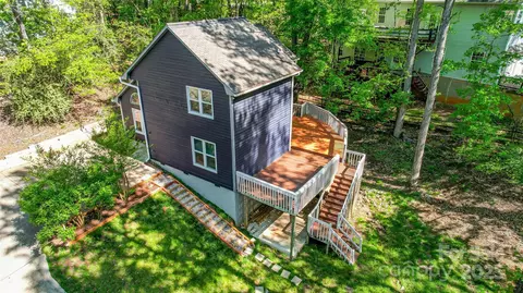 4036 Windward Dr, Tega Cay, SC 29708