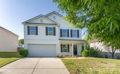 1430 Eastway Dr, Dallas, NC 28034