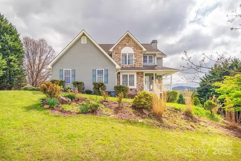 104 Double Brook Dr, Weaverville, NC 28787