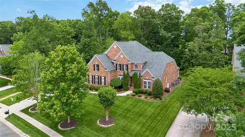 7302 Yellowhorn Trl, Waxhaw, NC 28173