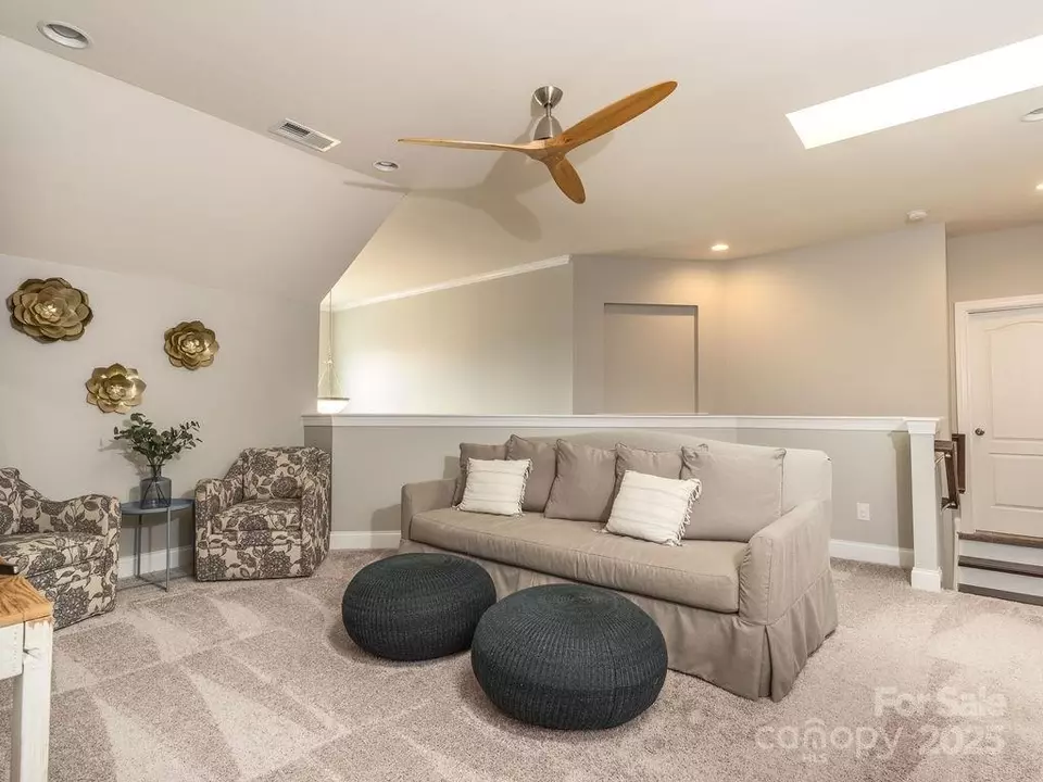 Living - 18721 Dumbarton Oaks Dr, Cornelius, NC 28031 photo 3 of 3