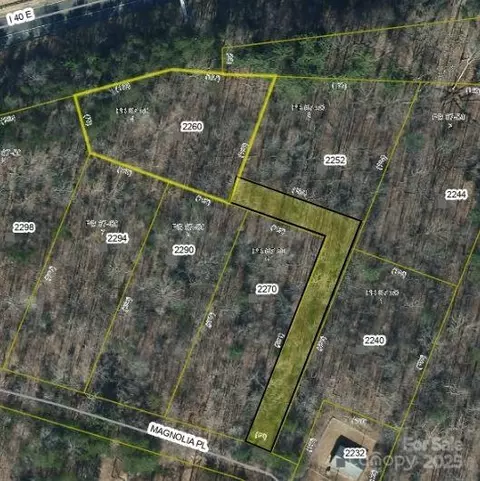 2260 Magnolia 4 Pl #4, Morganton, NC 28655
