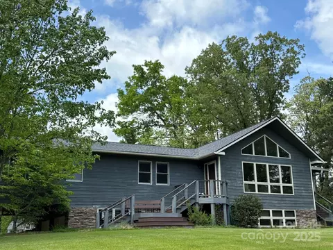 718 Lower Flat Creek Rd, Alexander, NC 28701 photo 3