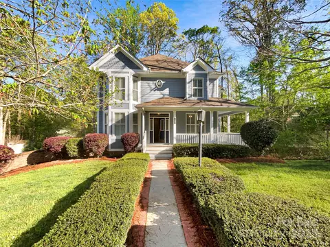 845 Creek Bluff Rd, Rock Hill, SC 29732