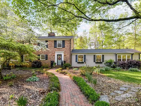 3232 Kale Ln, Matthews, NC 28105