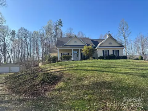 157 Sunrise Hl, Bakersville, NC 28705