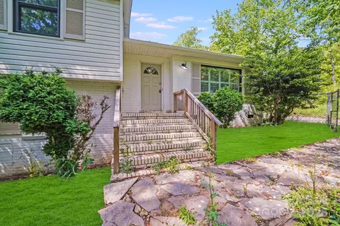 4915 Huntington Farm Rd, Catawba, SC 29704
