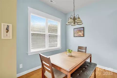 Dining - 140 Parkview St, Davidson, NC 28036 photo 4 of 4