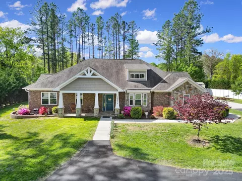 10416 Glenmac Rd, Charlotte, NC 28215