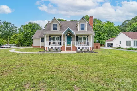 1228 Quiet Acres Rd, Rock Hill, SC 29732
