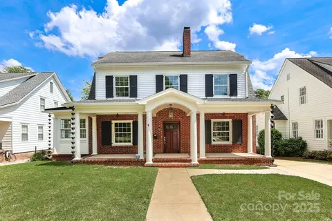 2015 Dilworth E Rd E, Charlotte, NC 28203