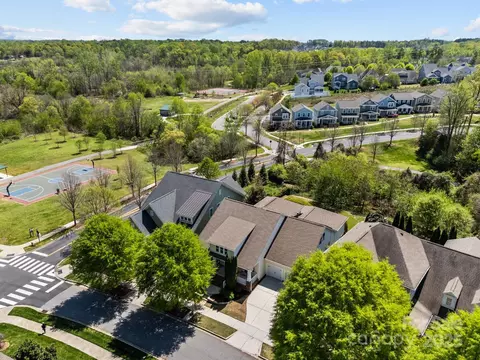 View/Area - 12614 Robert Walker Dr, Davidson, NC 28036 photo 3 of 4