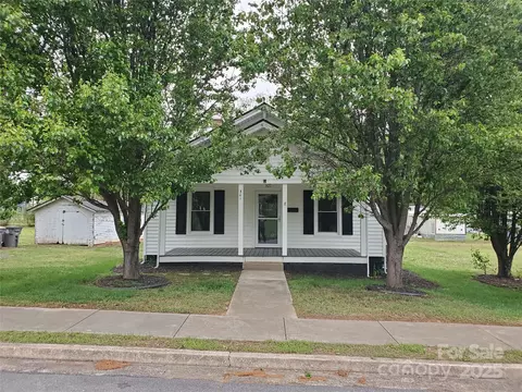301 E 11th St, Kannapolis, NC 28083