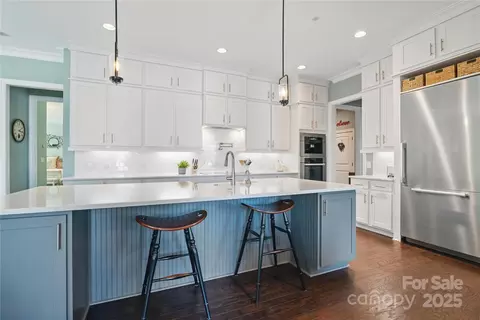 Kitchen - 164 Riverstone Dr, Davidson, NC 28036 photo 2 of 2