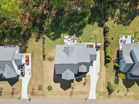 View/Area - 164 Riverstone Dr, Davidson, NC 28036 photo 1 of 3