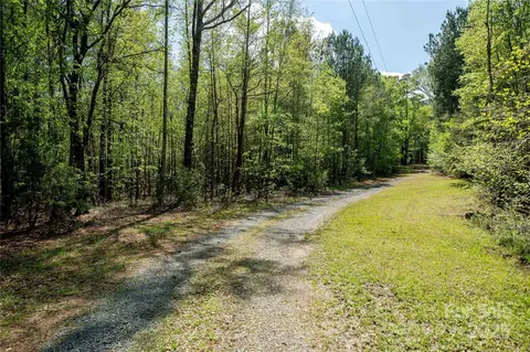 2275 Brown Creek Church Rd, Wadesboro, NC 28170