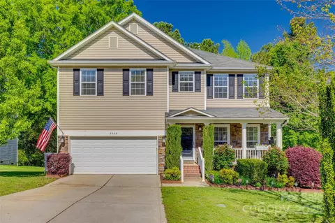 3040 Sunshower Hts, York, SC 29745