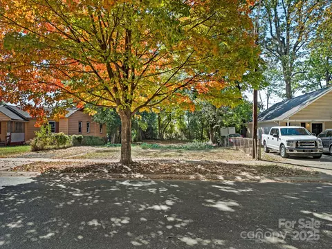 221 Plymouth Ave, Charlotte, NC 28206