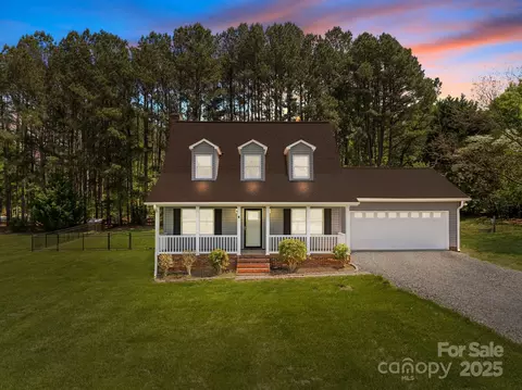 1228 Swift Rd, Oakboro, NC 28129