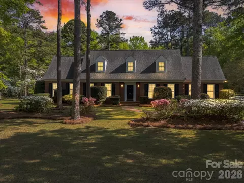 216 Anderson St, Pageland, SC 29728 photo 2