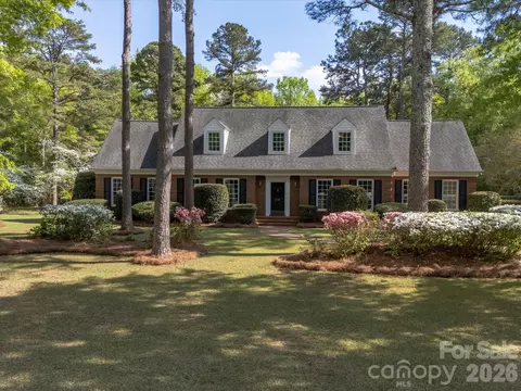 216 Anderson St, Pageland, SC 29728 photo 1