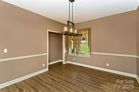 16 Devonshire Dr, Mills River, NC 28759 photo 17