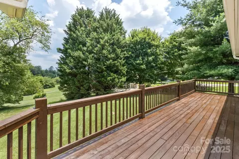 16 Devonshire Dr, Mills River, NC 28759 photo 20
