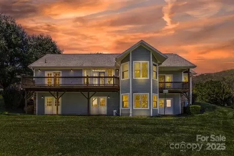 16 Devonshire Dr, Mills River, NC 28759 photo 8