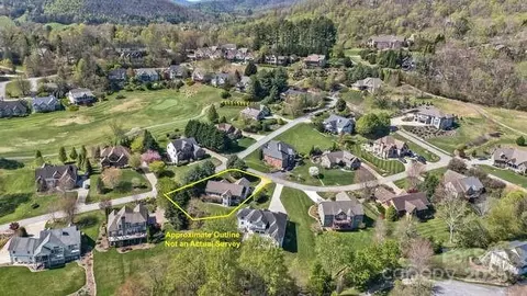 16 Devonshire Dr, Mills River, NC 28759 photo 47