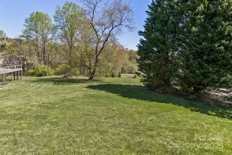 16 Devonshire Dr, Mills River, NC 28759 photo 44