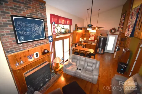 5769 Birch St, Conover, NC 28613 photo 7