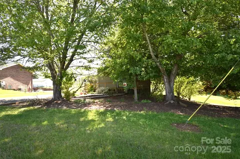 5769 Birch St, Conover, NC 28613 photo 43