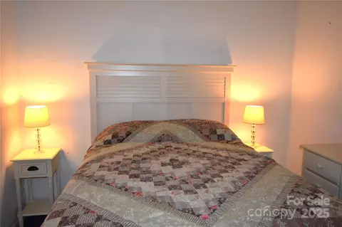 5769 Birch St, Conover, NC 28613 photo 34