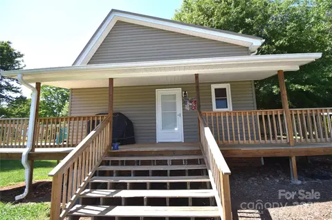 5769 Birch St, Conover, NC 28613 photo 2